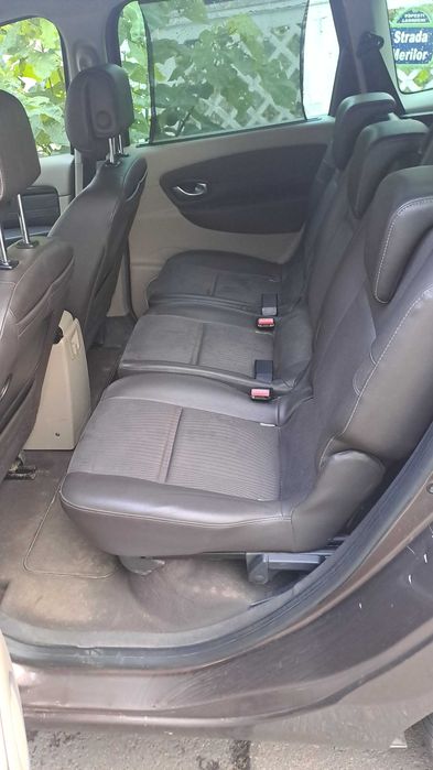 RENAULT Grand Scenic 2010 — imagine 4