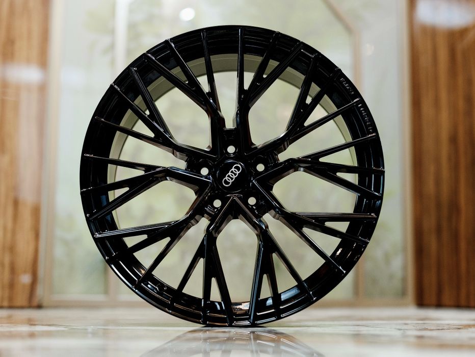 Jante 20 Audi R20 Black