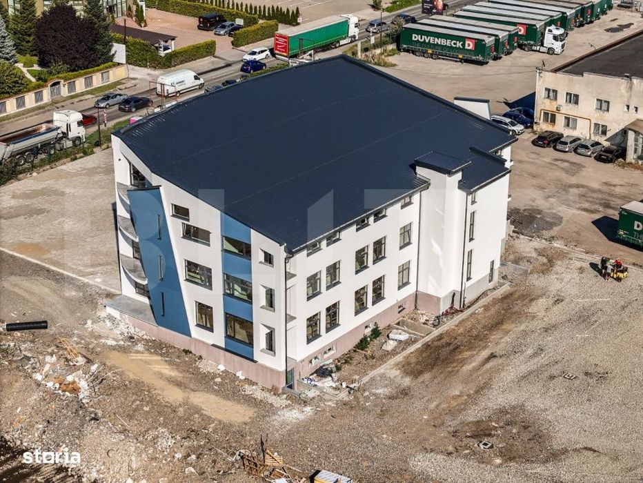 Cladire Premium De Birouri Si Spatii Comerciale In Bistrita