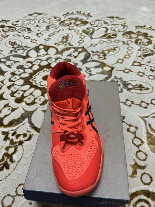 ASICS TOKYO метарайс