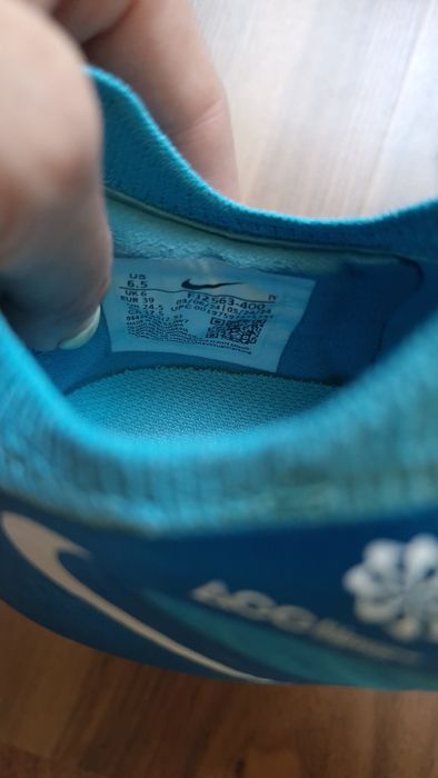 Оригинални бутонки Nike и Adidas