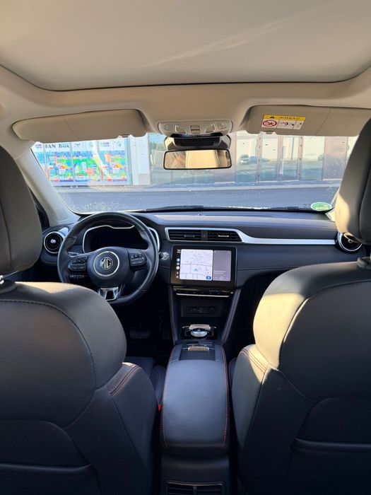 Mg zs ev luxury 72kw long range