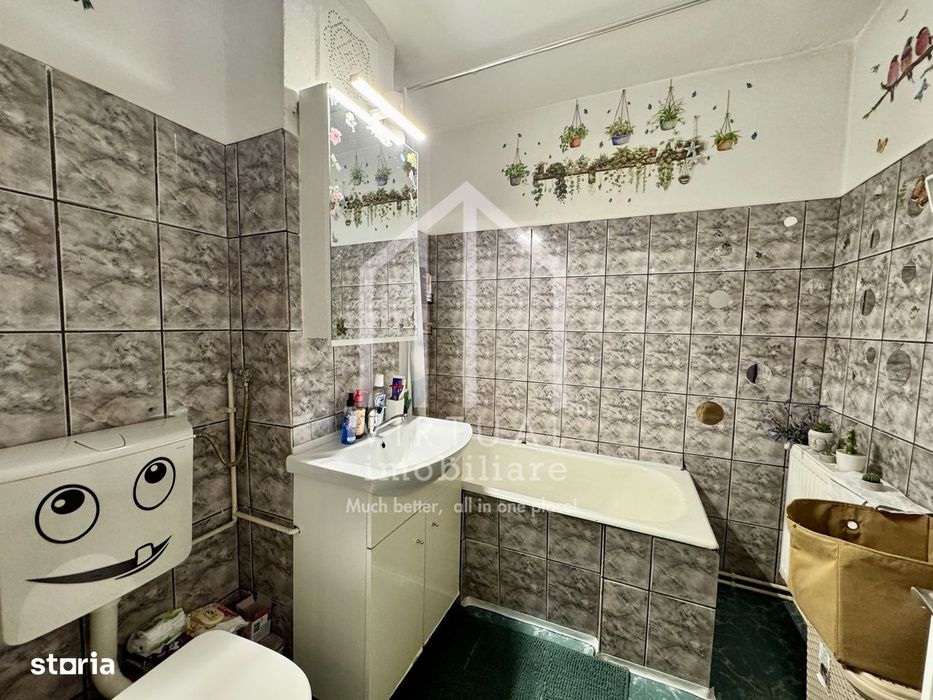 Apartament cu 3 camere, 55mp utili + 2 balconae, etaj 2/5, Valea Aurie — fotografia 3