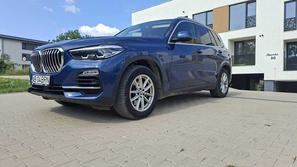 BMW X5 DOAR 89000  km/Asiguram  Leasing -Avans 20% pe 4 ani rata  663 €.GARANTIE  1 an