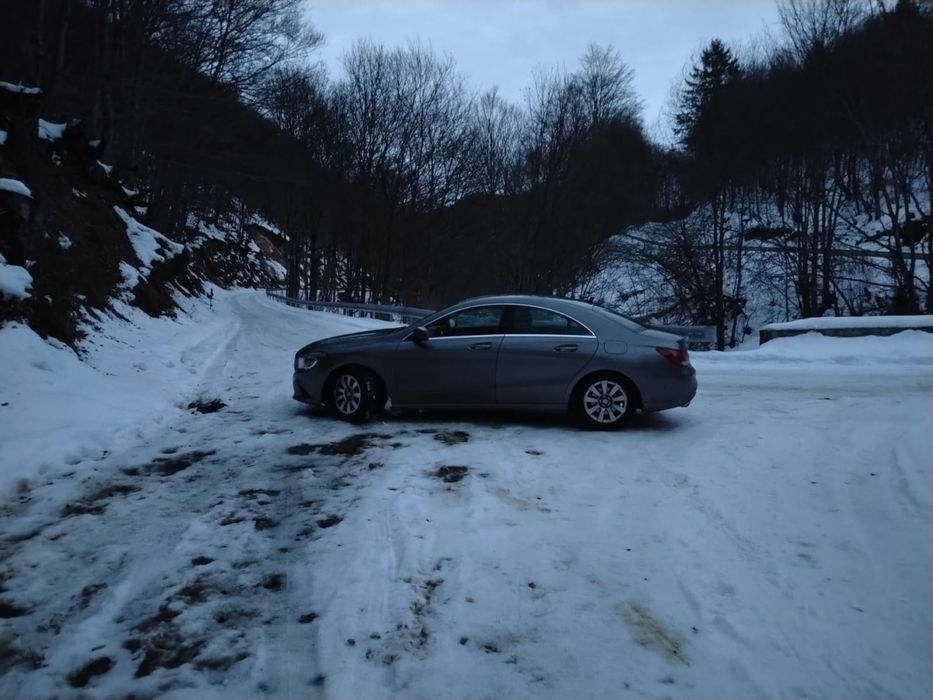 Transport persoane intern și internațional