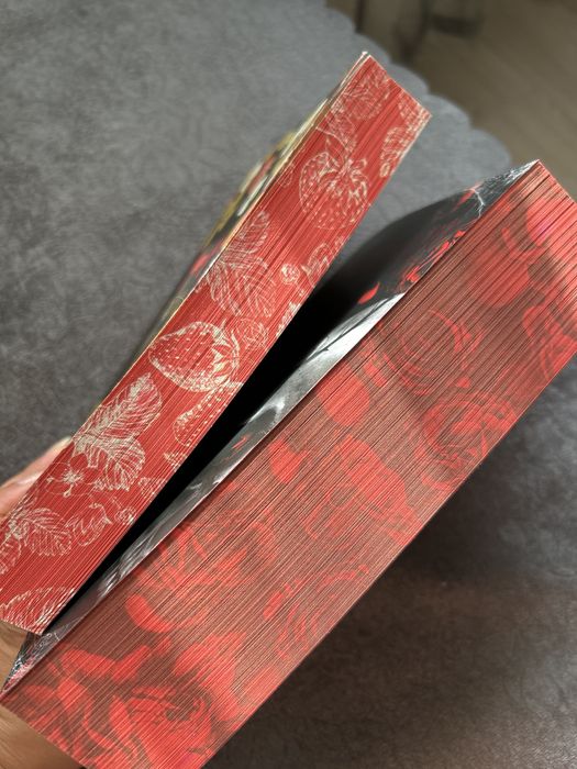 Книги(нови) - с цветни порезки