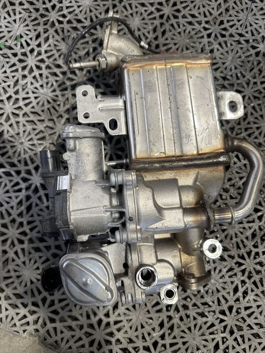 Racitor de gaze 04L131512CH Vw Crafter an 2023 tractiune fata