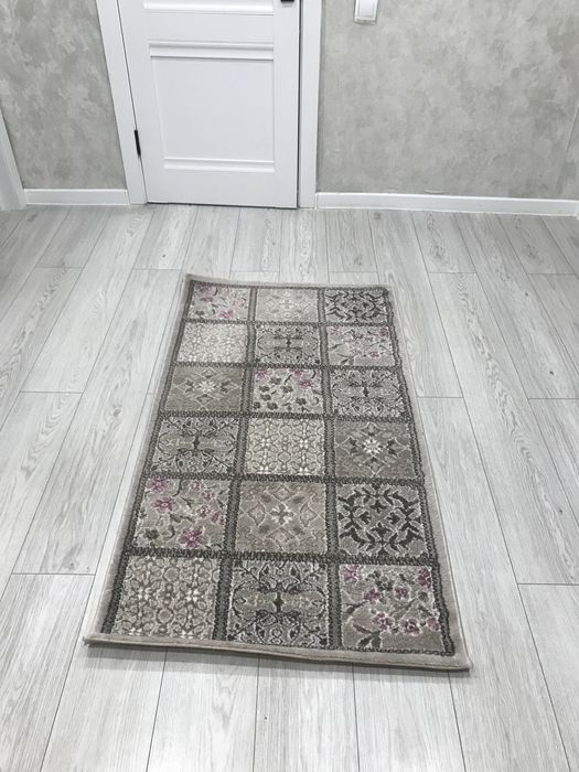Дорожка ковровая
