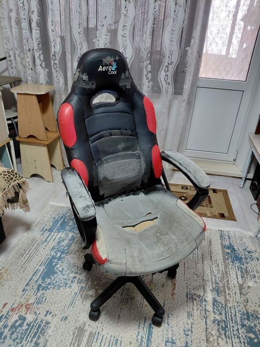 Кресло офисное игровой