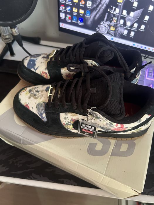 Nike Dunk x Supreme Обувки