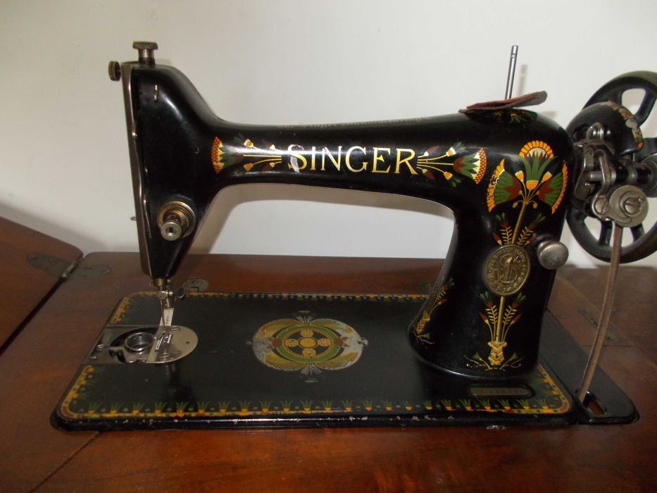 Mașină de cusut Singer