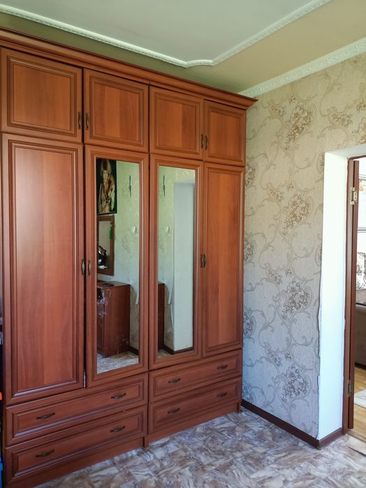 Спальный гарнитур