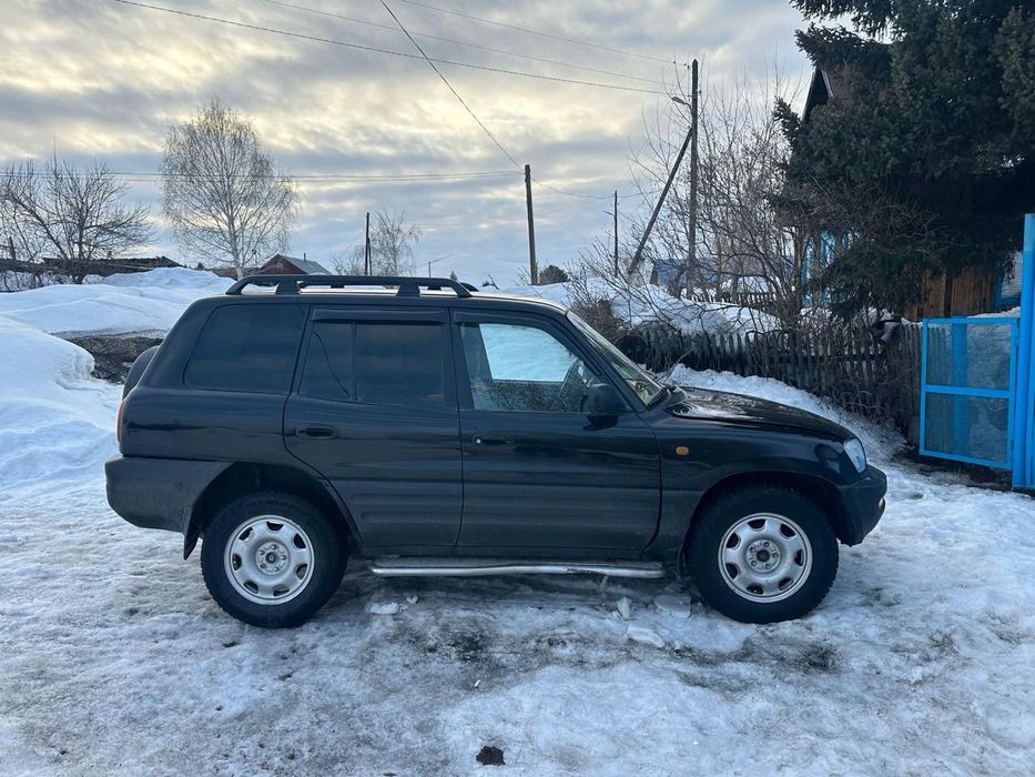 Рав 4  1995 года