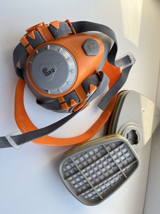 Продаю защитные маски