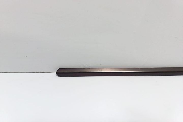 Bandou superior usa stanga fata Mercedes-Benz E-Class W210/S210 (face