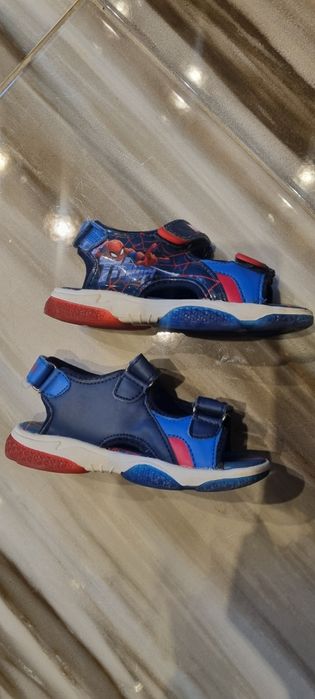 Adidas детски сандали номер 26