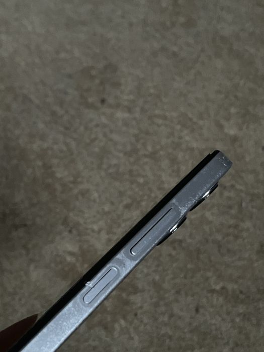 Продам телефон REDMI 12