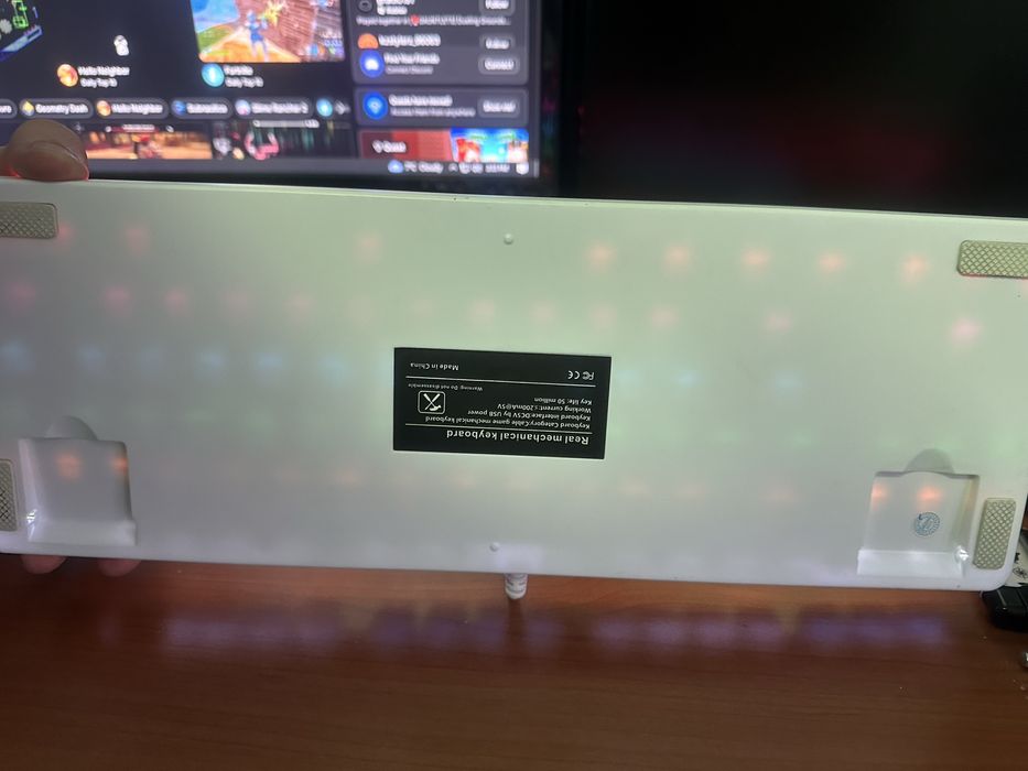 Tastatura Mecanica Qwertykey K400