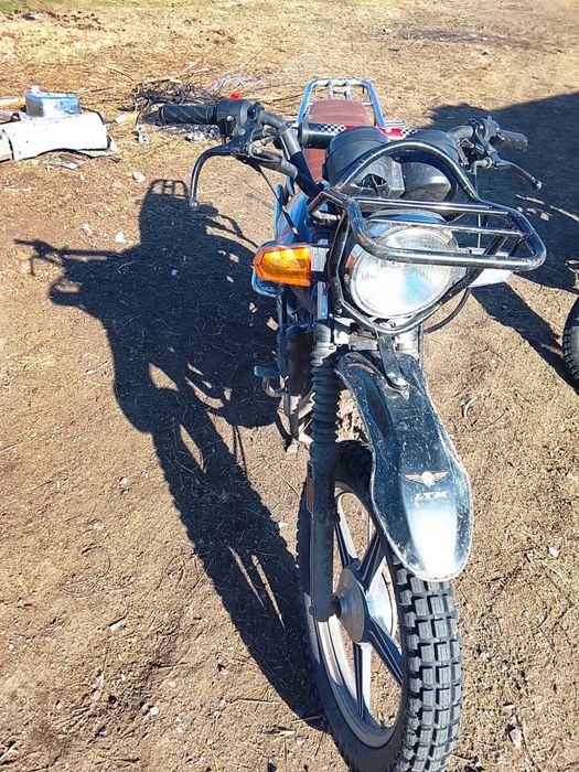 Продам мотоцикл лтм 150куб