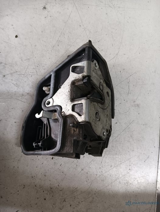 Broasca Usa Dreapta Spate Bmw X3 (E83N) [ 2003 - 2011 ] Oem 7167070