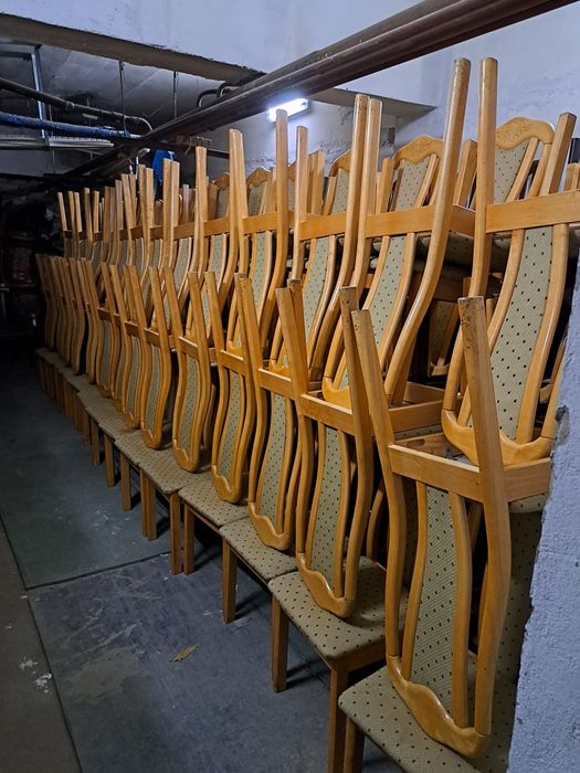 Продаётся стулья