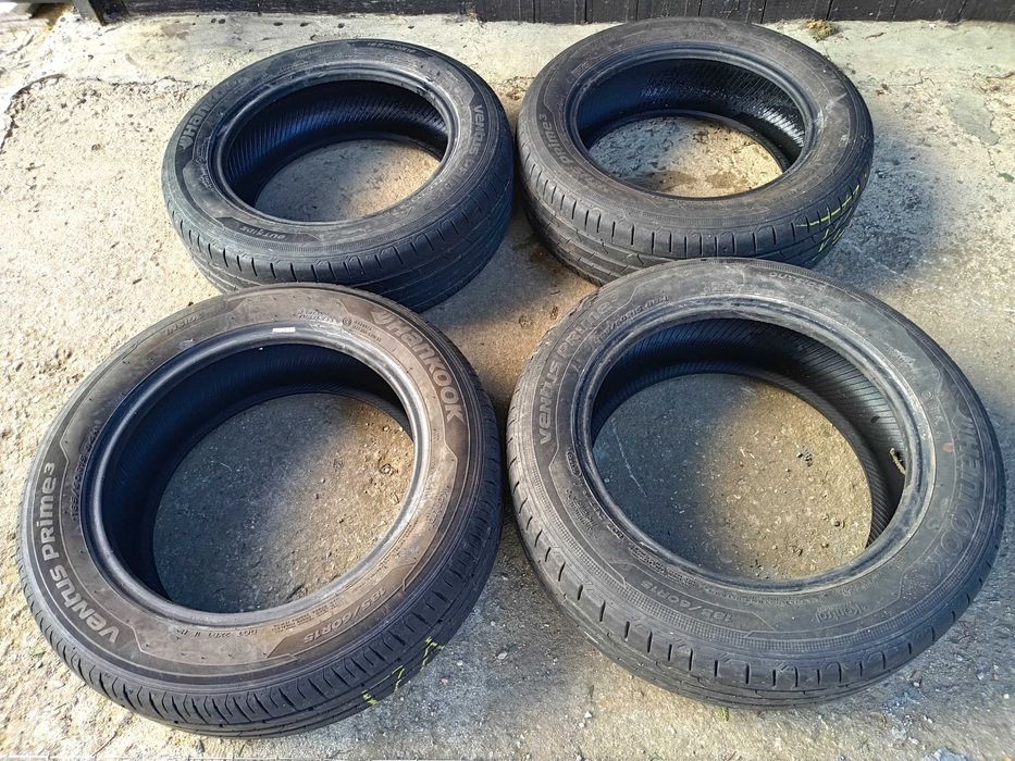 Летни гуми Hankook 185/60/15 ДОТ: 19 и 22. Грайфер 7мм