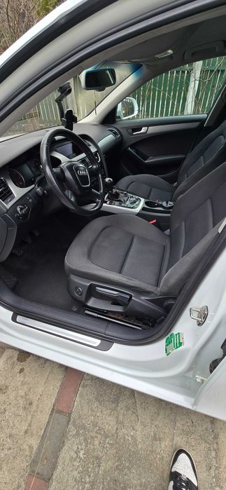 AUDI A4 2009 — imagine 3
