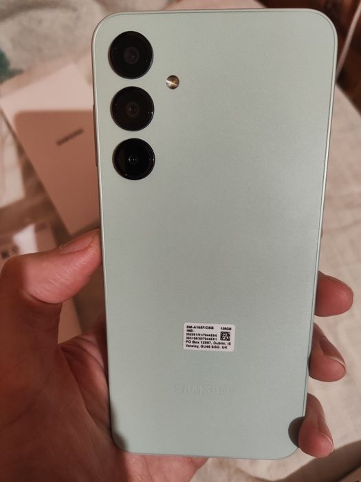 Продавам Samsung Galaxy A16 4/128GB