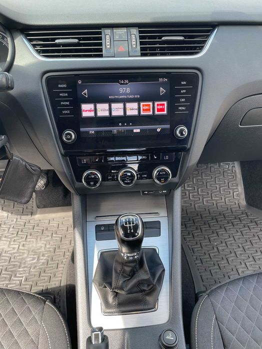 auto skoda octavia