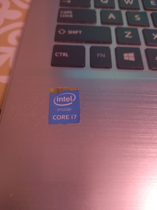 ноутбук Тошиба Intel Core i7 8 Ядер