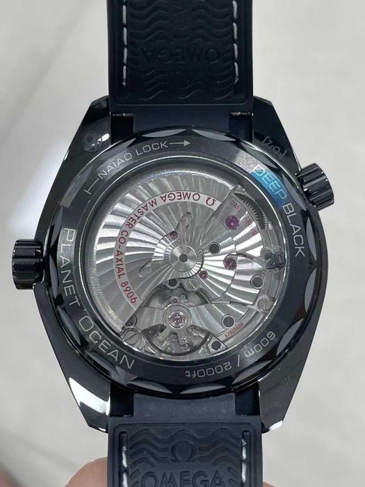 omeg seamaster gmt deep black