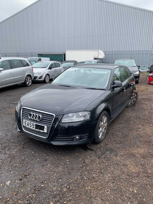 Fata completa/dezmembrari Audi A3 8P 1.9 tdi BLS