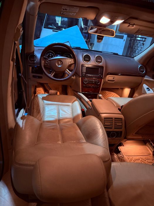 Mercedes GL 2008 3.0 diesel motor nou.km 9500 reali dupa R. C.