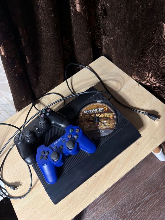 Playstation 3 super slim  ps3