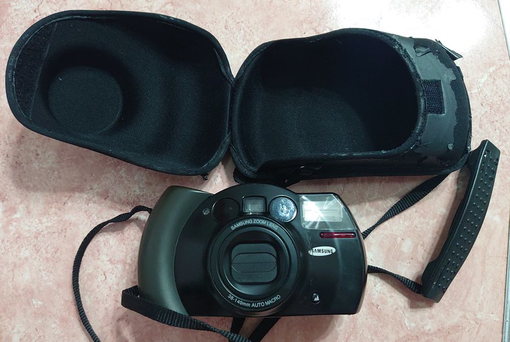 Фотоаппарат Samsung  ECX 1 винтаж