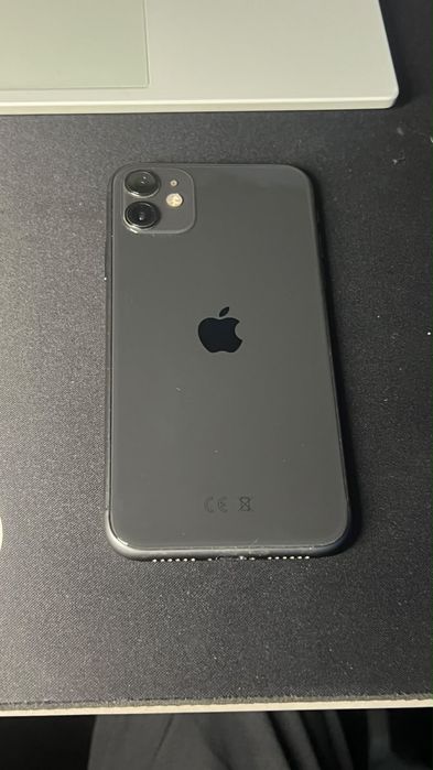 Продам или обменяю Iphone 11