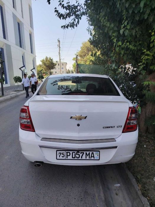 Chevrolet Cobalt LTZ (4-позиция) Автомат