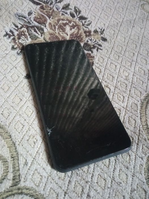 Продам телефоны срочно