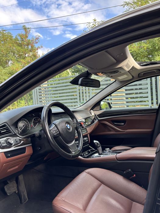 BMW F11 2012 520D Impecabil