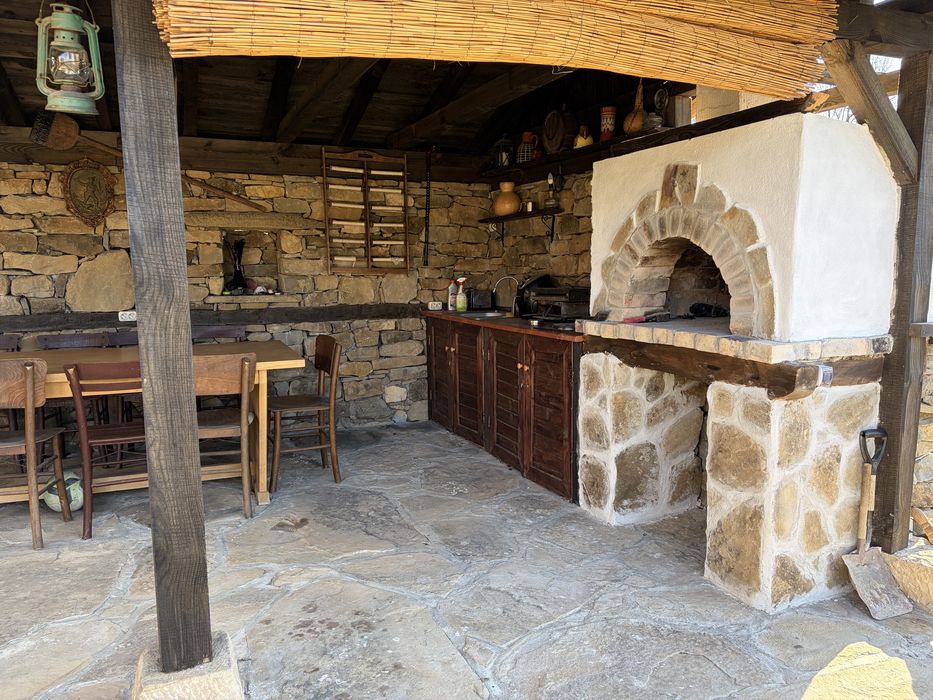 Иларионовата къща – къща за гости в Еленския Балкан, с. Палици