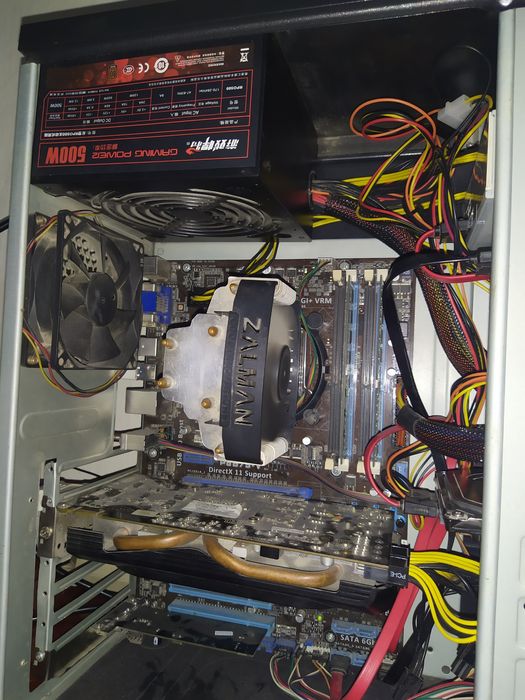 Tayyor kompyuter sotiladi
Tayyor Montaj va Game uchun 
1-Monitor acer