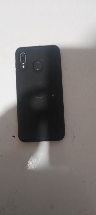 farg'ona viloyati buvayda tumani telefon sotiladi
