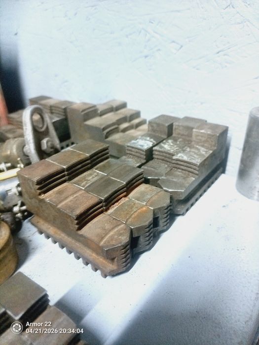 Токарный патрон кулачки польские