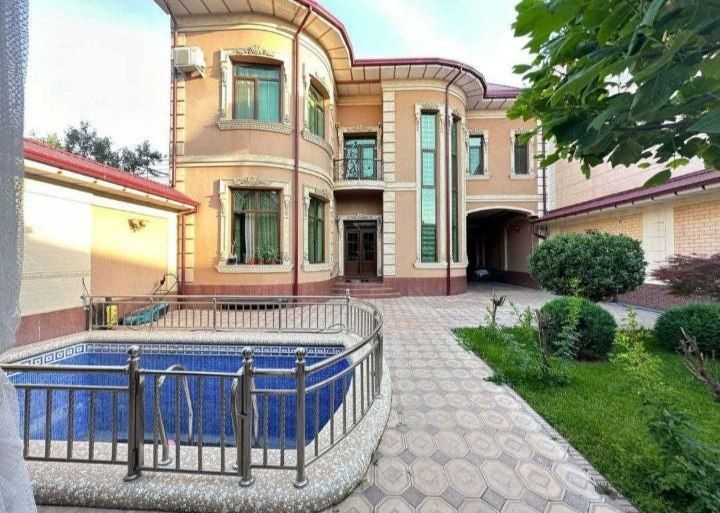 Сдается на аренда дом участок  Яккасарай район Саламатина