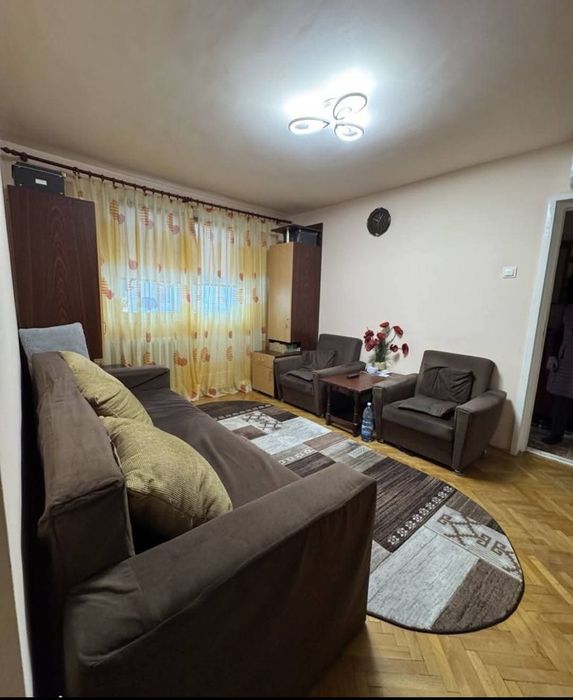 Vând apartament 2 camere în Vlaicu-Fortuna.