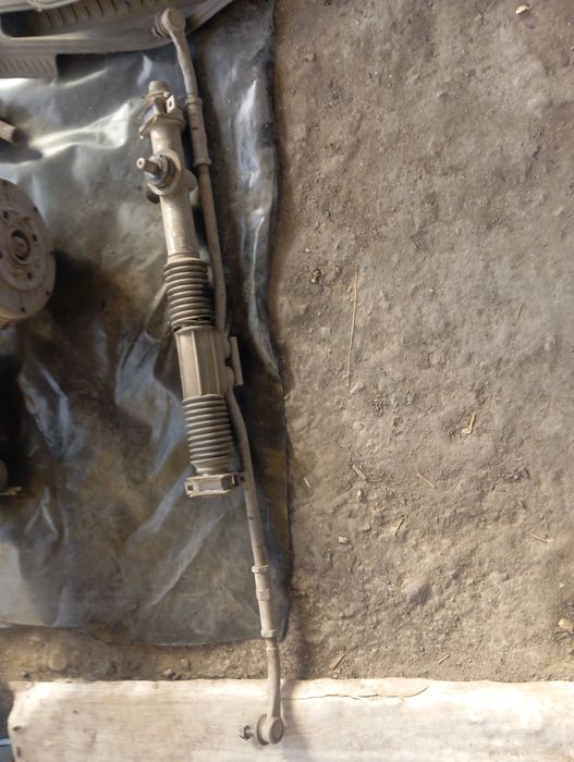 Продам запчасти на ваз 2115