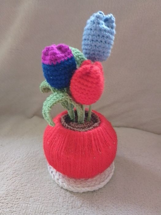 Плетени цветя ръчно изработени