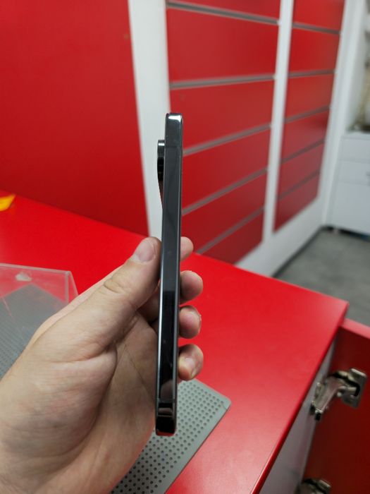 Google Pixel 9 Pro 256GB / 16GB