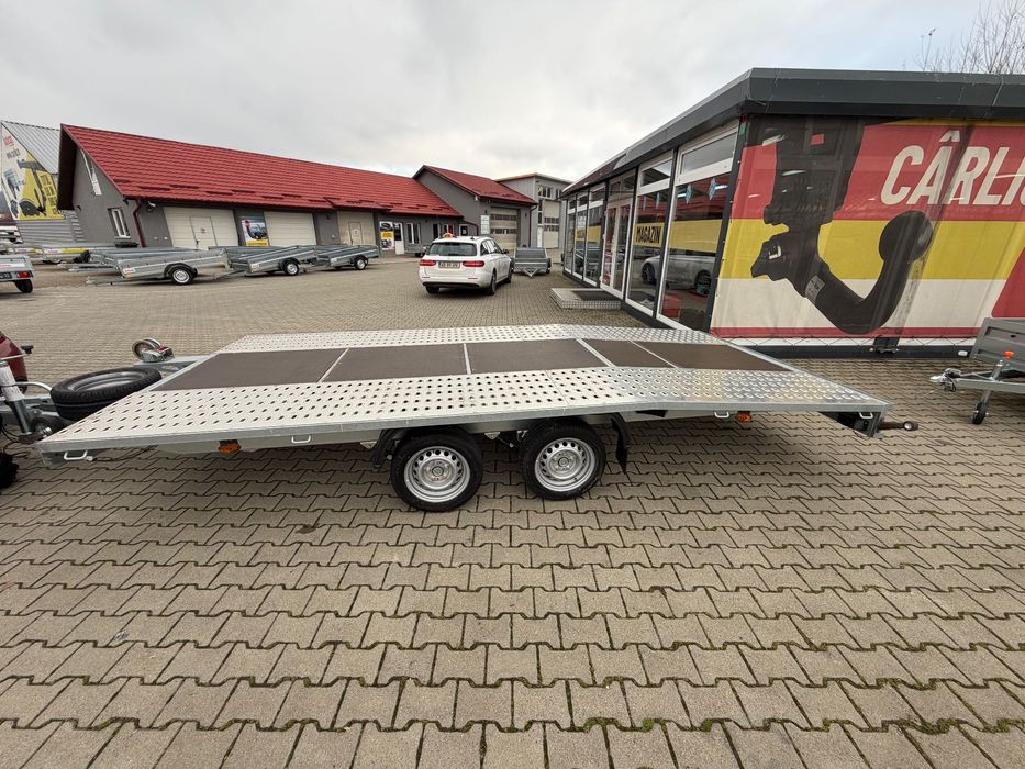 Inchiriez trailer 100 lei