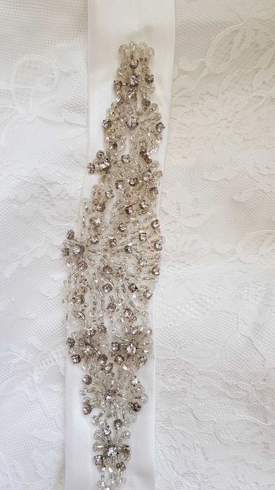 Свадебное платье. Новое.